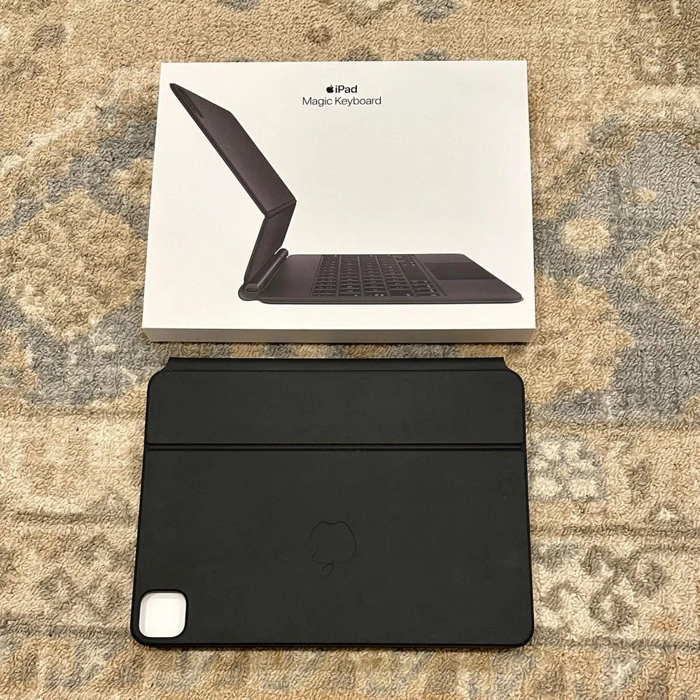 Apple Magic Keyboard for iPad - Black